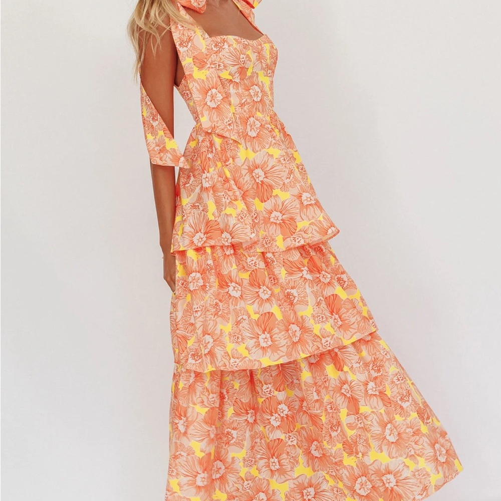 Selfie Leslie Peach Orange Floral Tiered Maxi Dress